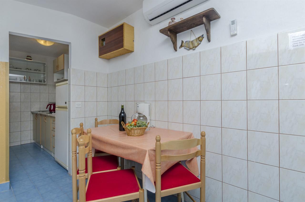 Apartment Boris Gornja Brela Esterno foto