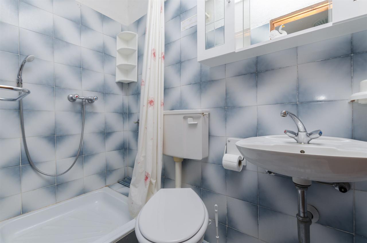 Apartment Boris Gornja Brela Esterno foto