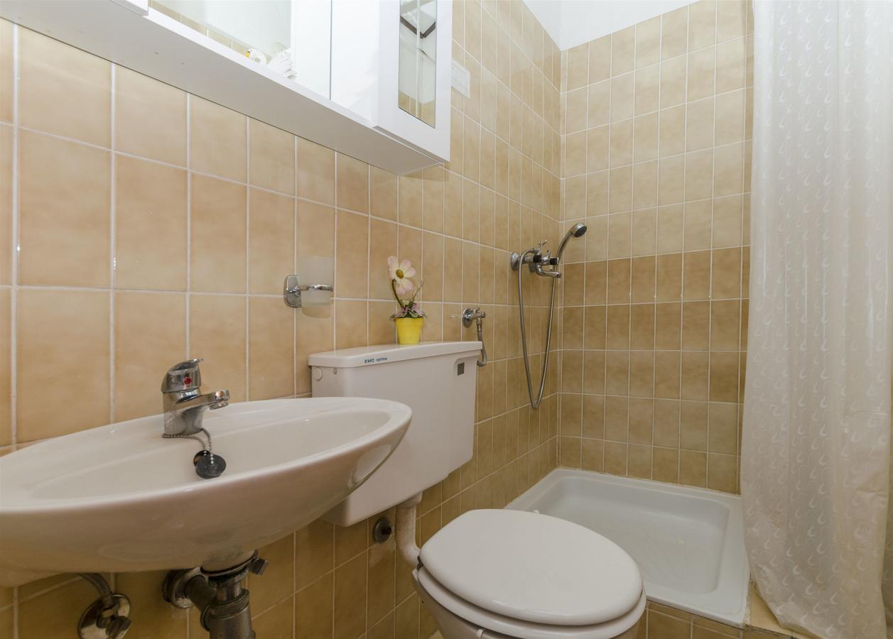 Apartment Boris Gornja Brela Esterno foto