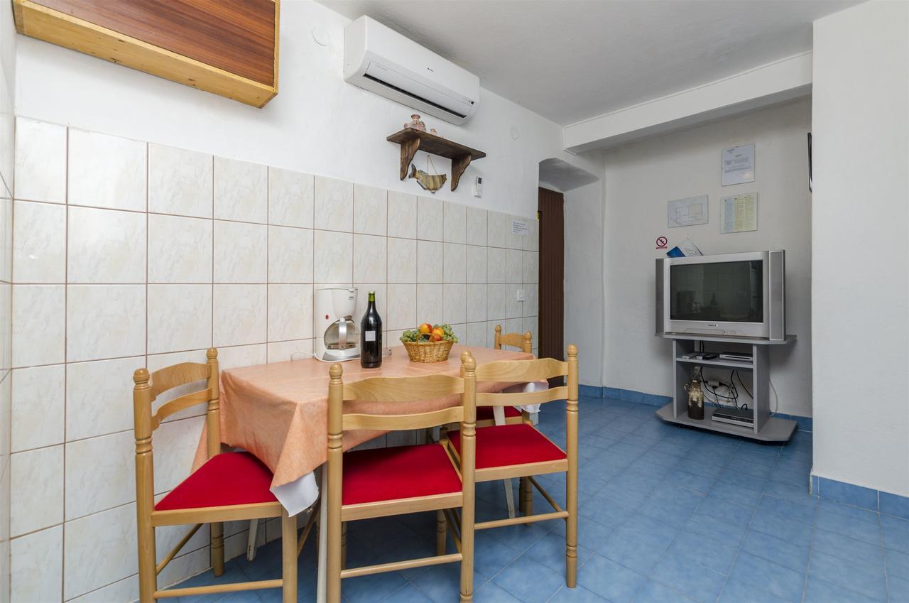 Apartment Boris Gornja Brela Esterno foto