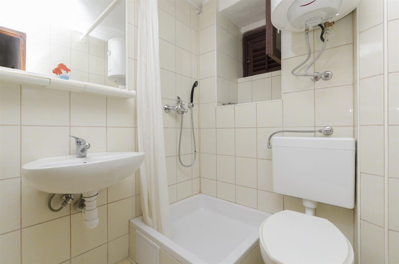 Apartment Boris Gornja Brela Esterno foto
